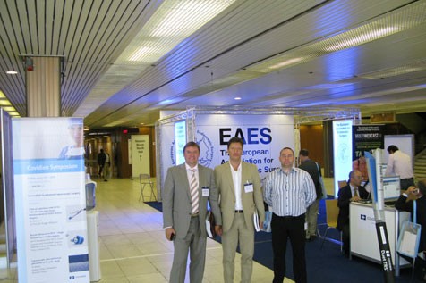 С коллегами на Европейском съезде эндохирургов (Прага, 2009)